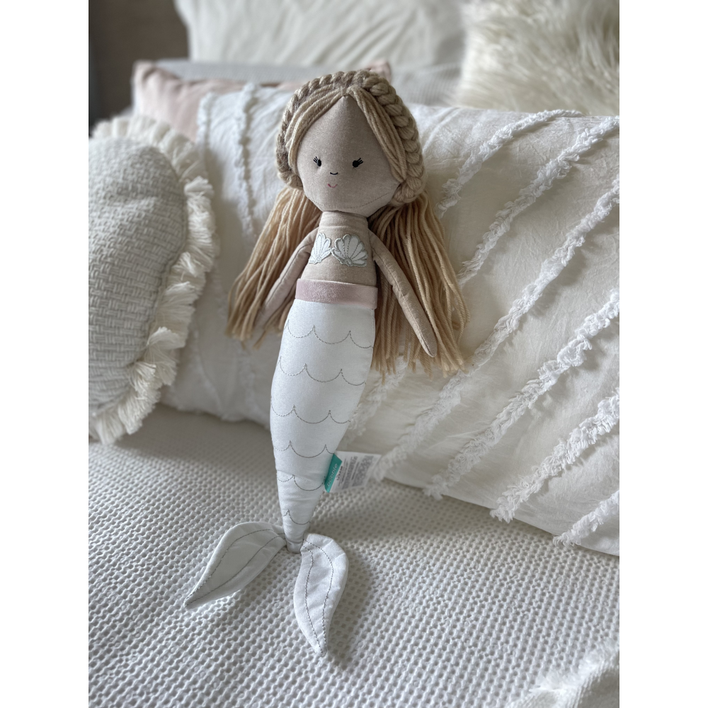 Bubble Pearl the White Mermaid