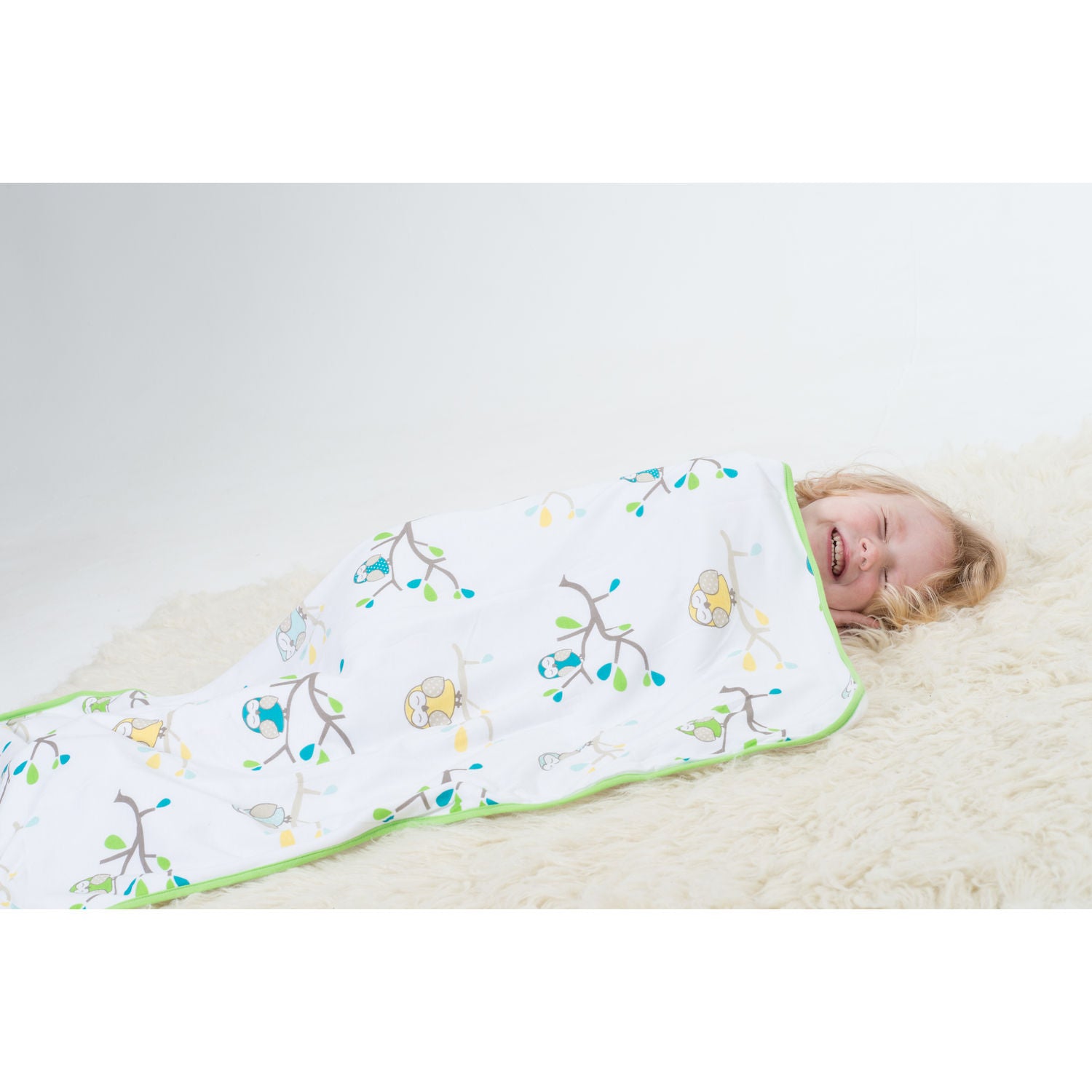 Bubble Dream Blanket - Ollie the Owl